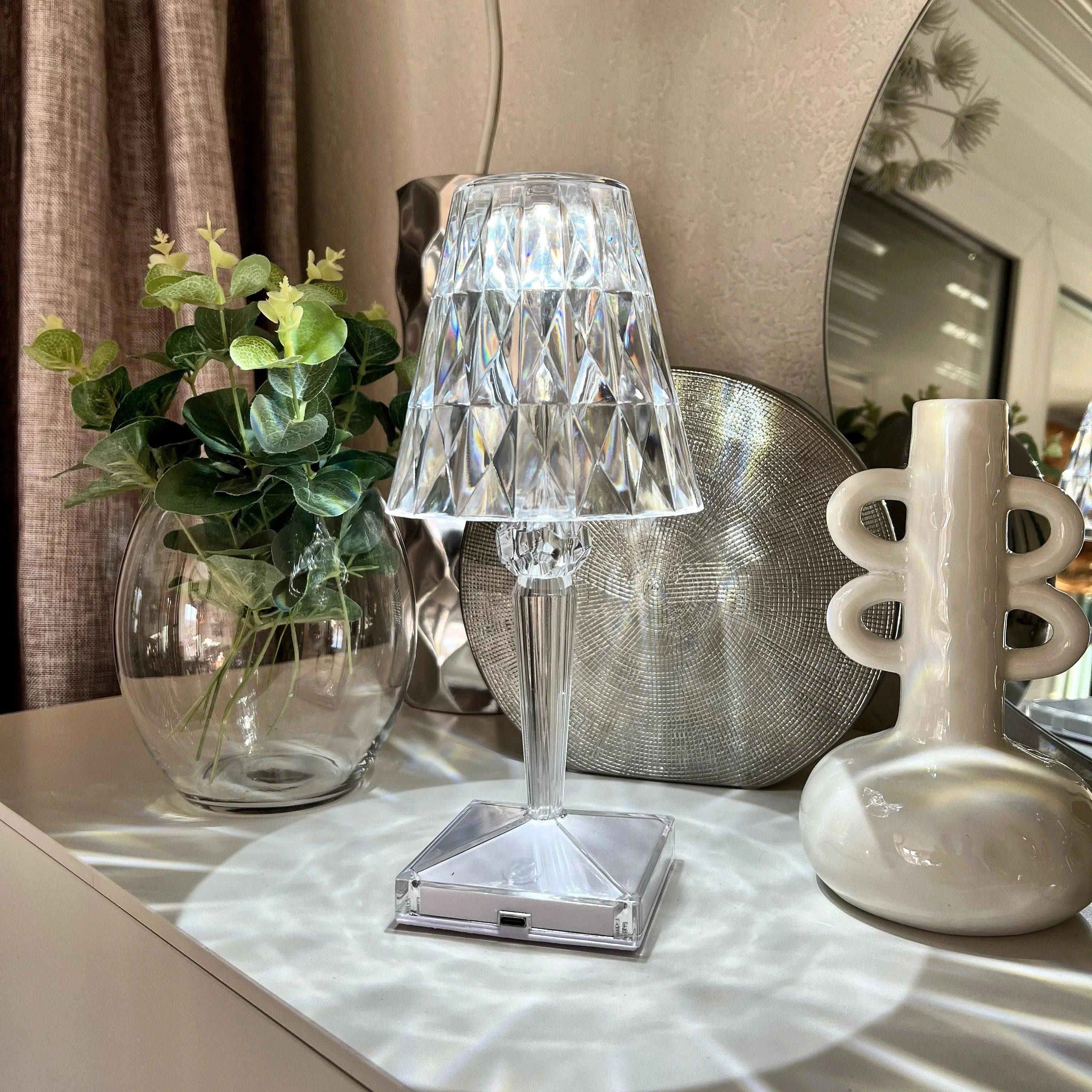 Lampe de Table Diamond - Effet Visuel Saisissant